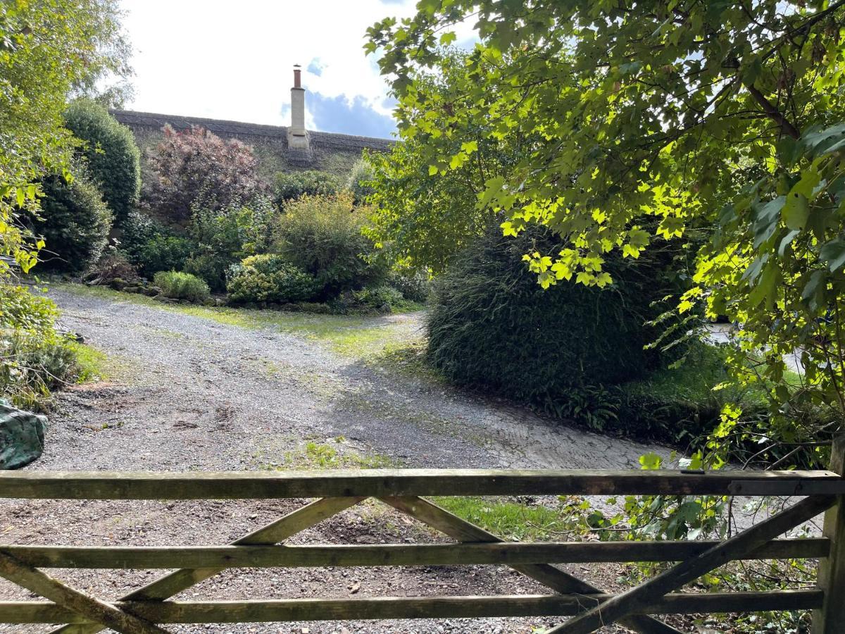 Remarkable Boultons Barn With Hot Tub Newton Abbot Bagian luar foto
